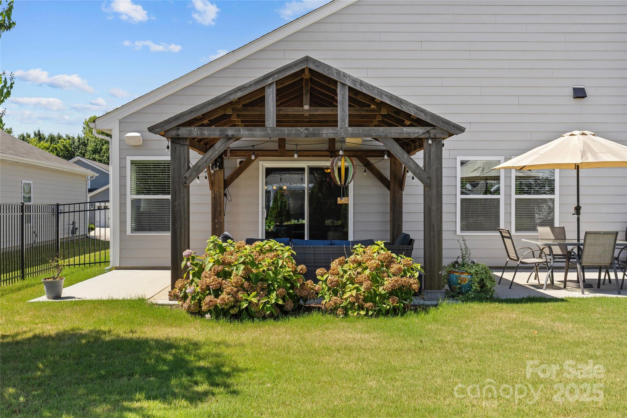 5828 Eleanor Rigby Road Charlotte, NC 28278 - Photo 38 of 39 a front view of a house with garden