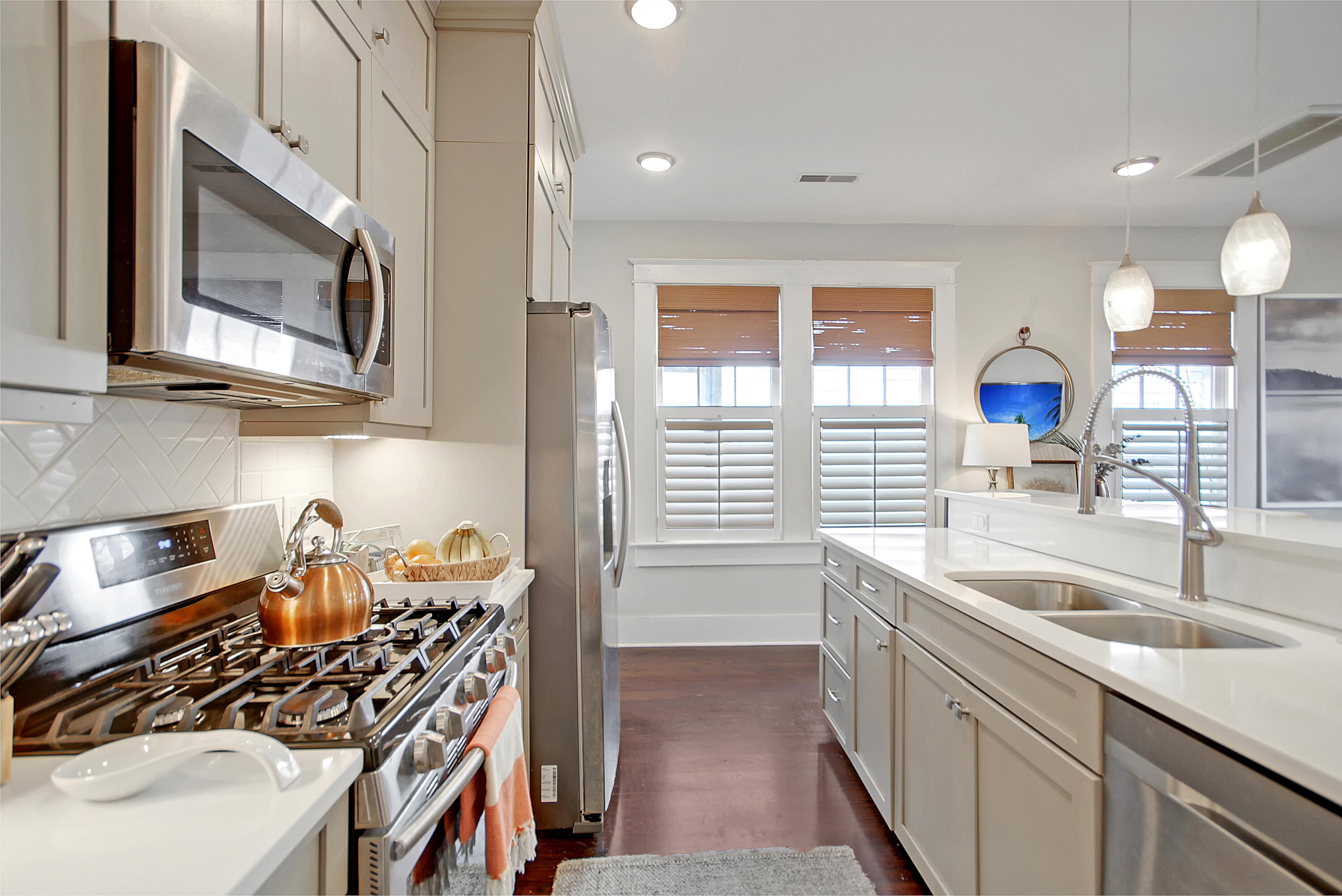 291 President Street Charleston, SC 29403 - Photo 16 of 44 291 President Street, Charleston 29403-1