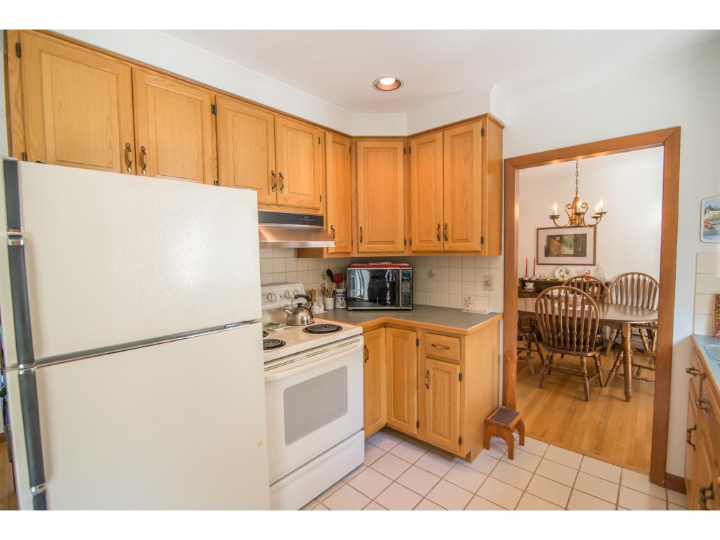 5 Garvin Road Derry, NH 03038 - Photo 14 of 28
