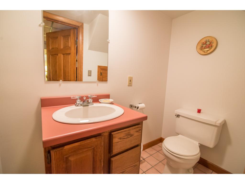 5 Garvin Road Derry, NH 03038 - Photo 22 of 28