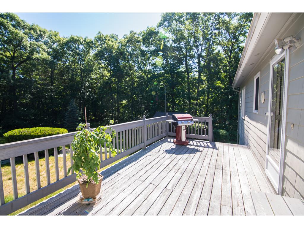 5 Garvin Road Derry, NH 03038 - Photo 10 of 28