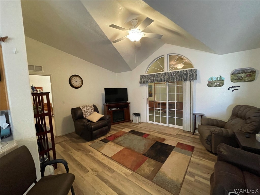 1545-57 East El Rodeo Road Fort Mohave, AZ 86426 - Photo 13 of 39