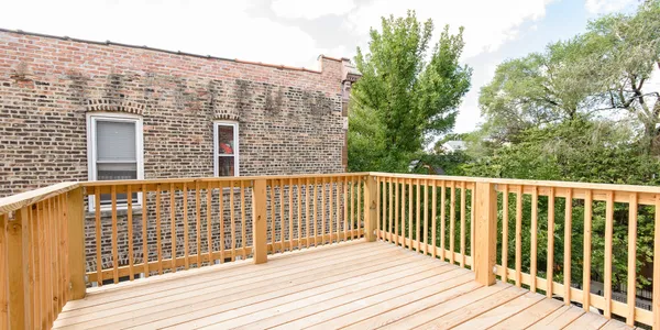 $2,450 | 2163 North Bell Avenue, Unit 2F, Chicago, IL 60647