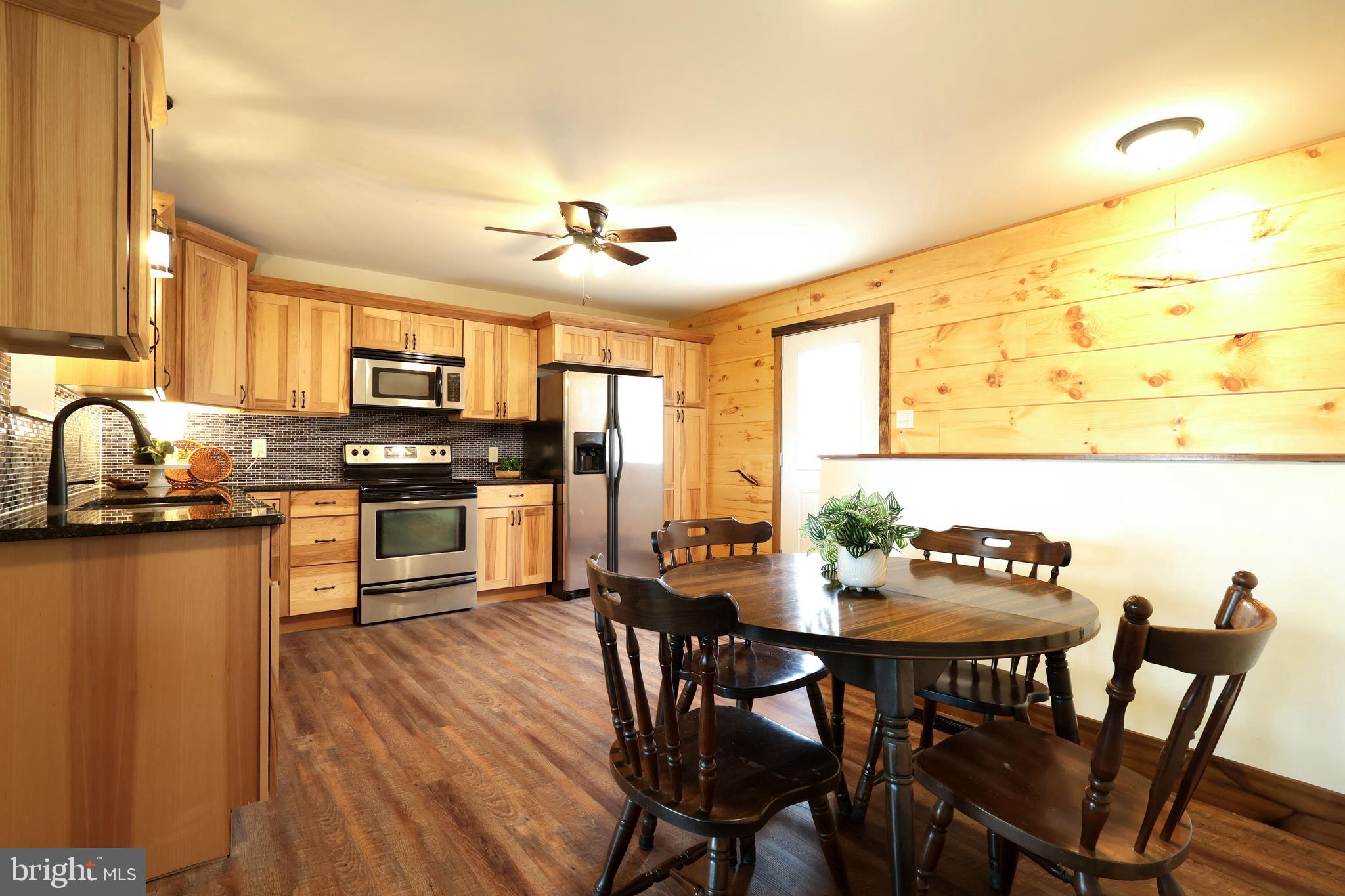 690 Gypsy Camp Hollow Road Tyrone, PA 16686 - Photo 11 of 39