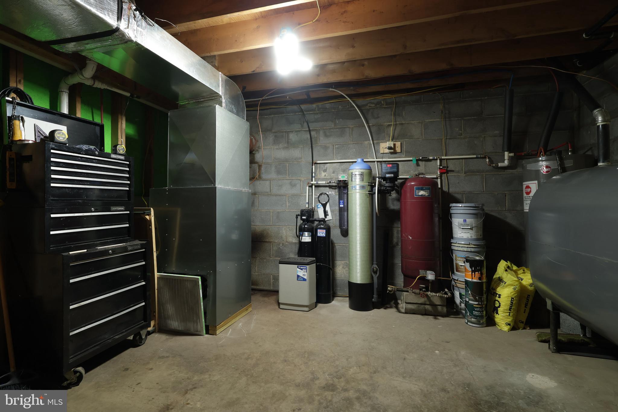 690 Gypsy Camp Hollow Road Tyrone, PA 16686 - Photo 23 of 39