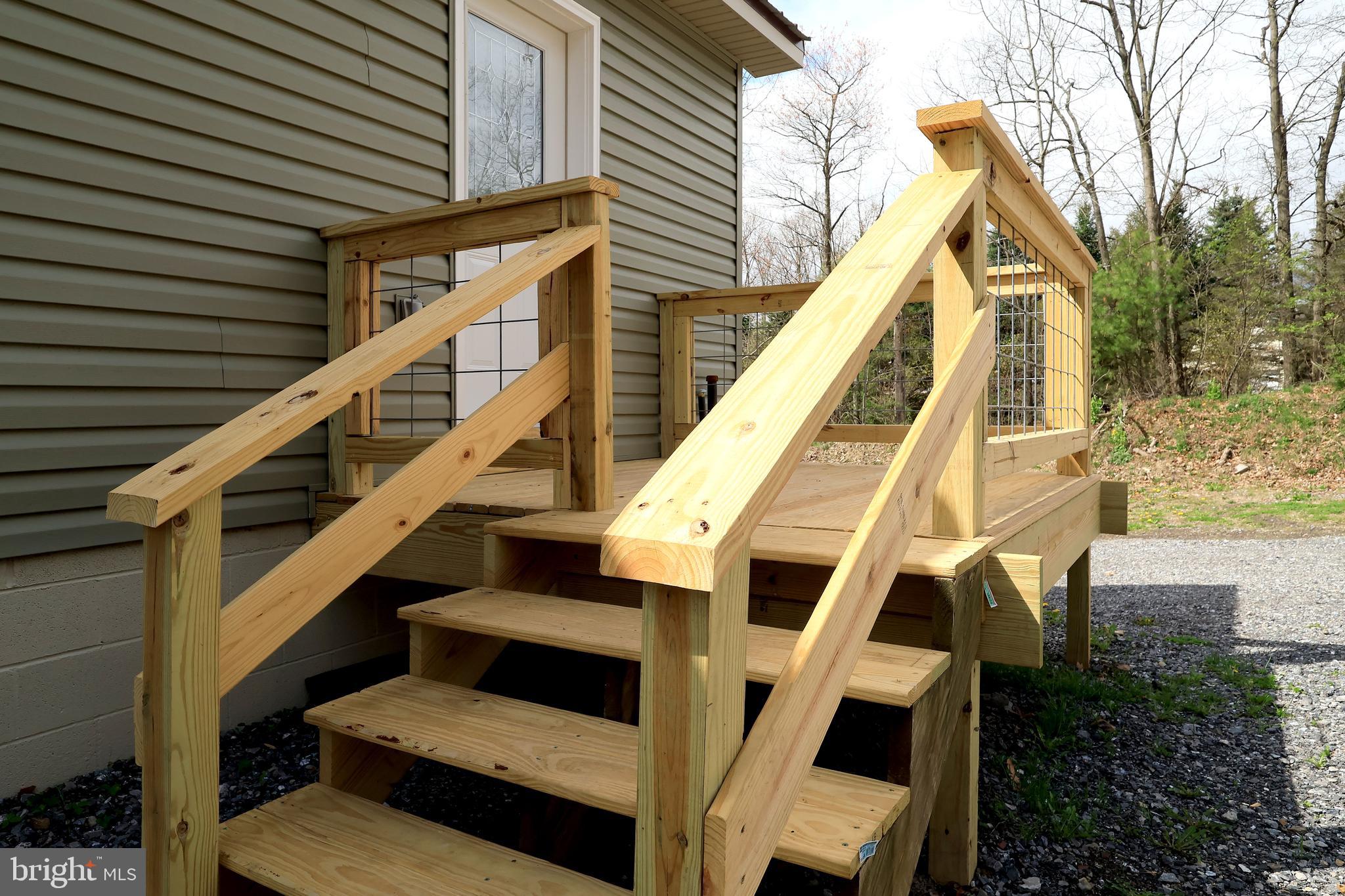 690 Gypsy Camp Hollow Road Tyrone, PA 16686 - Photo 3 of 39