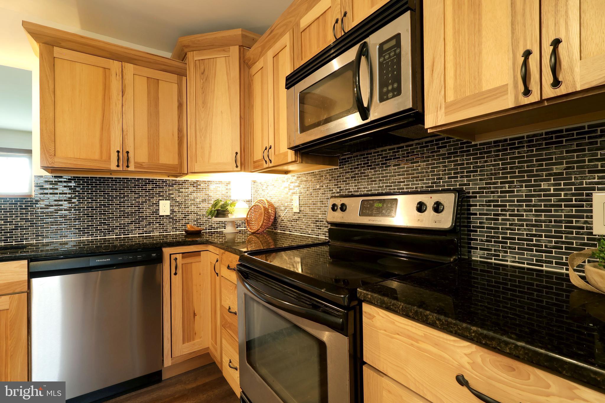 690 Gypsy Camp Hollow Road Tyrone, PA 16686 - Photo 9 of 39