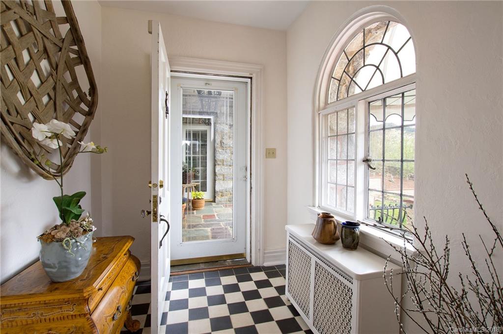 21 Lakeview Road Asheville, NC 28804 - Photo 2 of 36 Gallery Image 2