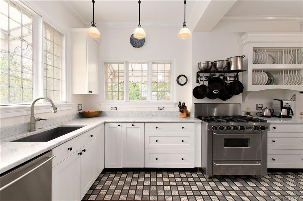 21 Lakeview Road Asheville, NC 28804 - Photo 6 of 36 Gallery Image 6
