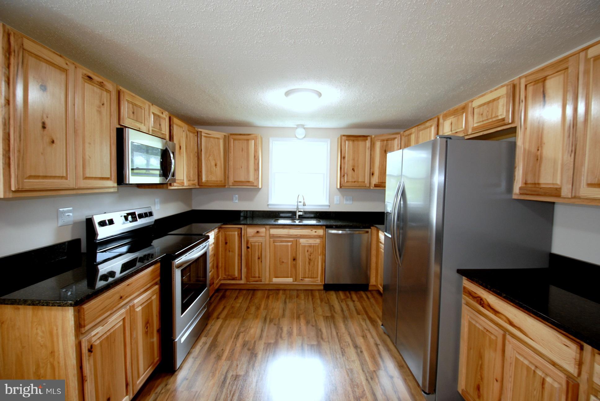 272 McDonald Road Winchester, VA 22602 - Photo 8 of 30 Kitchen