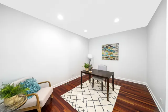 $3,500 | 2930 Glacier Way, Unit A, Wauconda, IL 60084