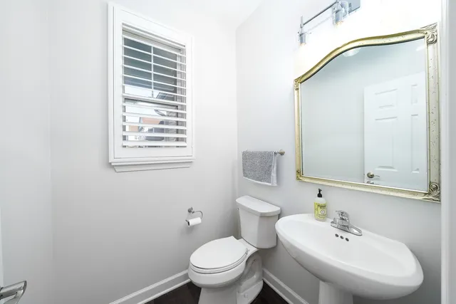 $3,500 | 2930 Glacier Way, Unit A, Wauconda, IL 60084