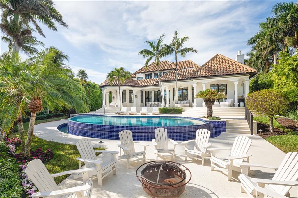 2595 Half Moon Walk Naples, FL 34102 - Photo 37 of 48
