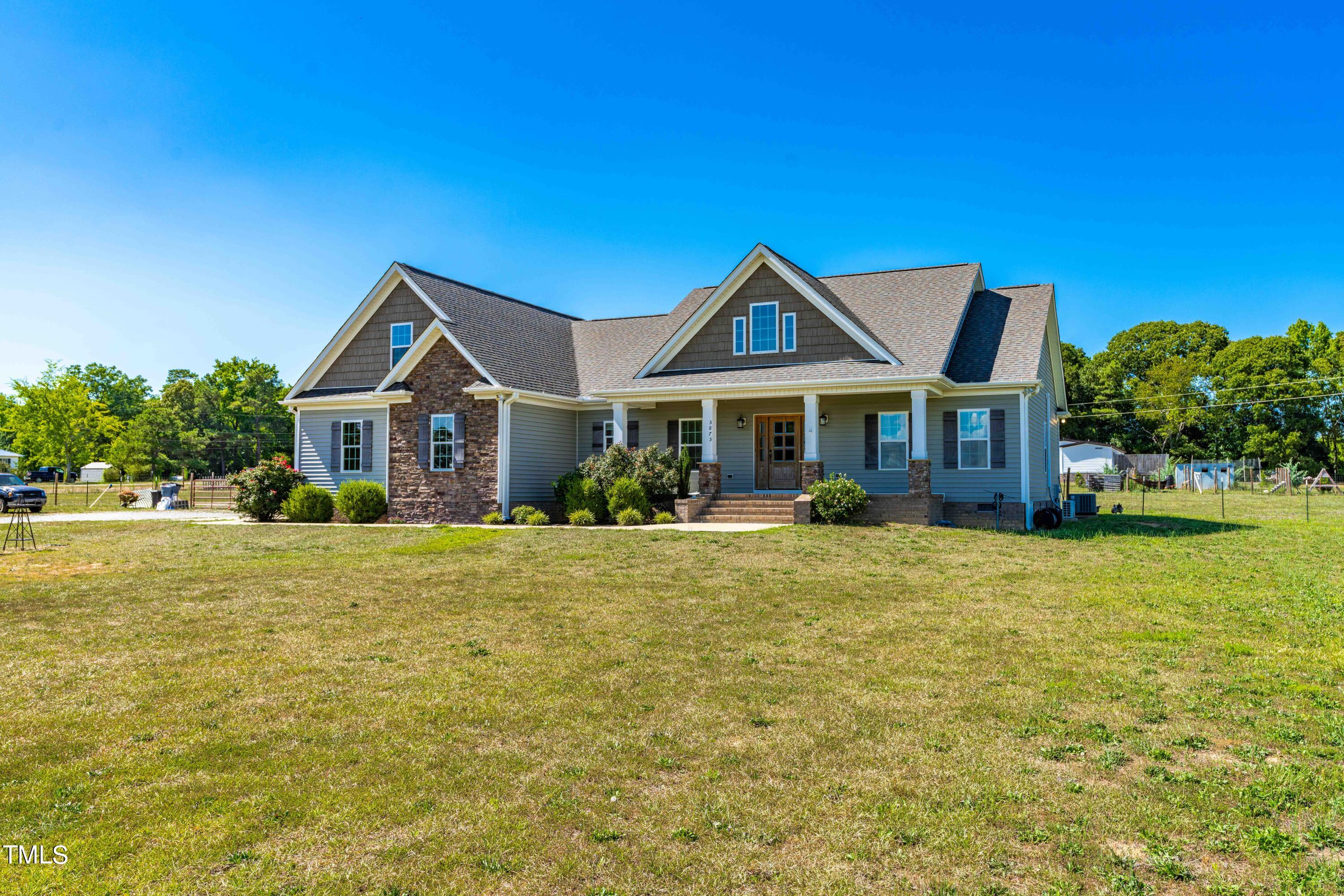 5875 Rains Crossroads Road Princeton, NC 27569 - Photo 5 of 55 DSC02557