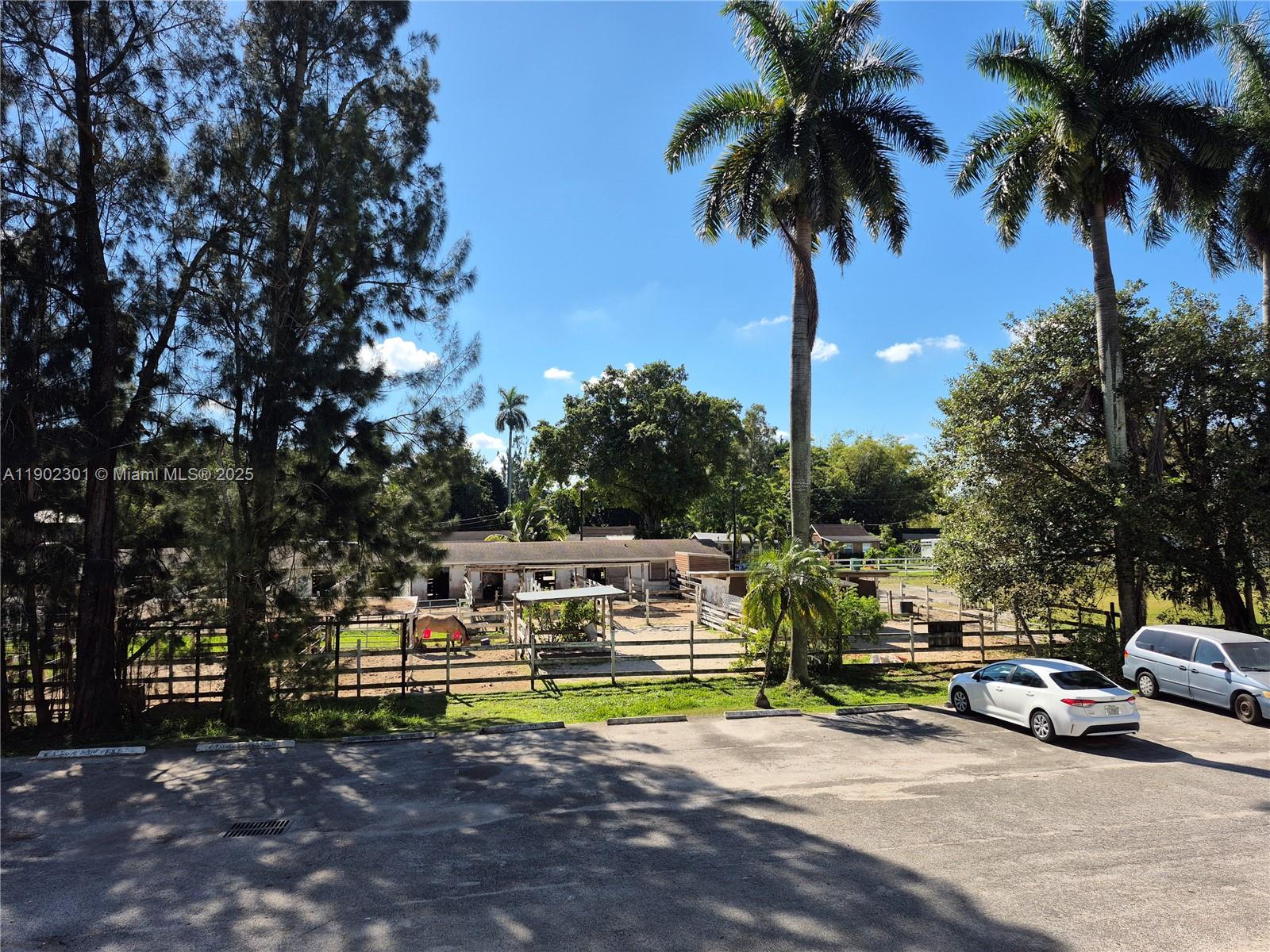 5100 Southwest 64th Avenue, Unit 201A Davie, FL 33314 - Photo 26 of 29