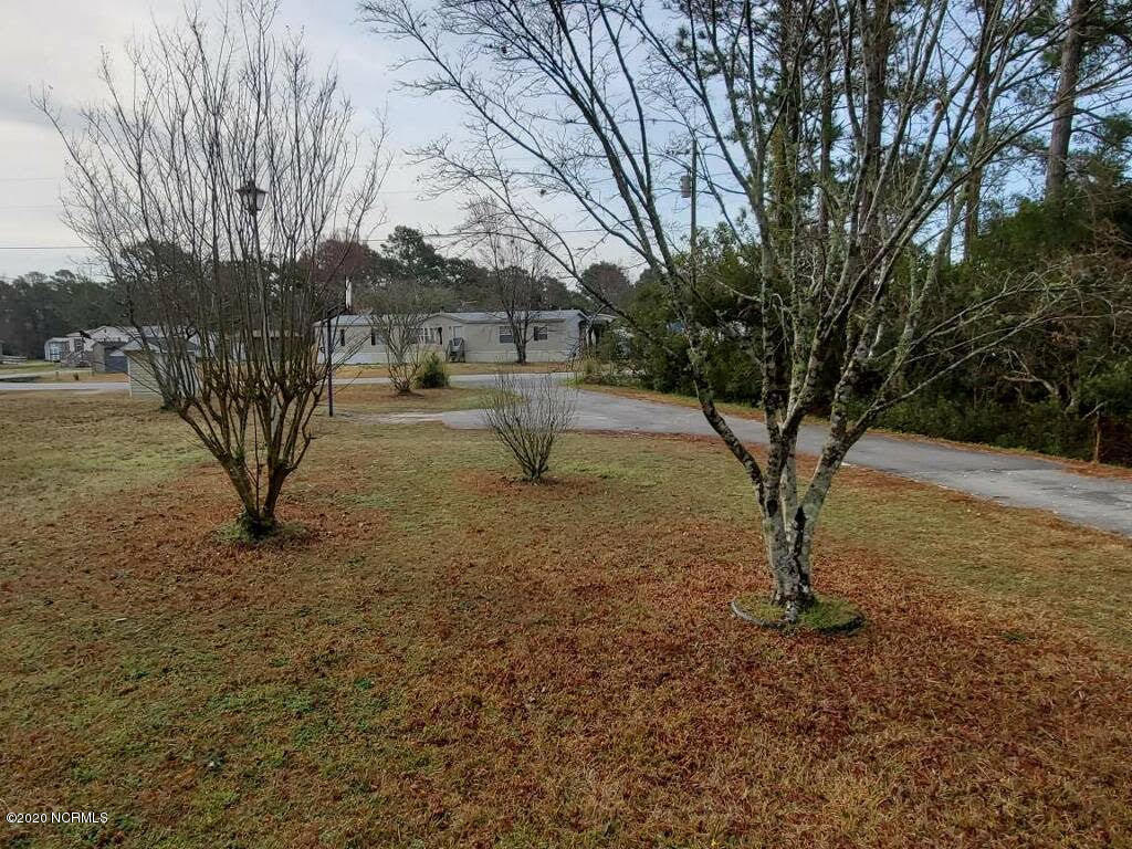 316 Rattan Street Newport, NC 28570 - Photo 3 of 15 3