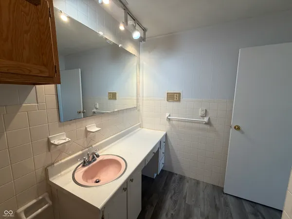 $1,895 | 5585 Gallagher Drive, Greenwood, IN 46142
