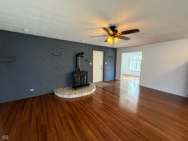 $1,895 | 5585 Gallagher Drive, Greenwood, IN 46142