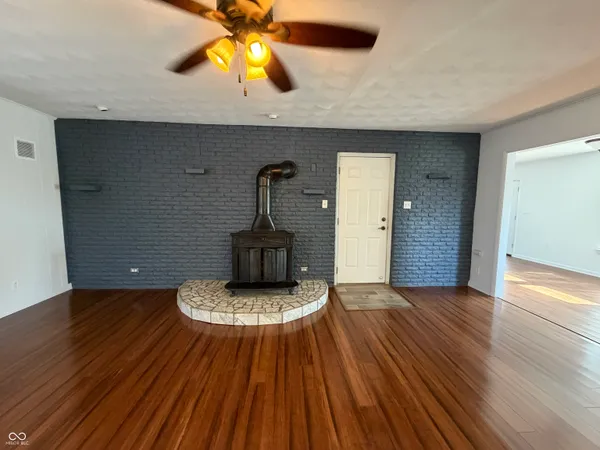 $1,895 | 5585 Gallagher Drive, Greenwood, IN 46142