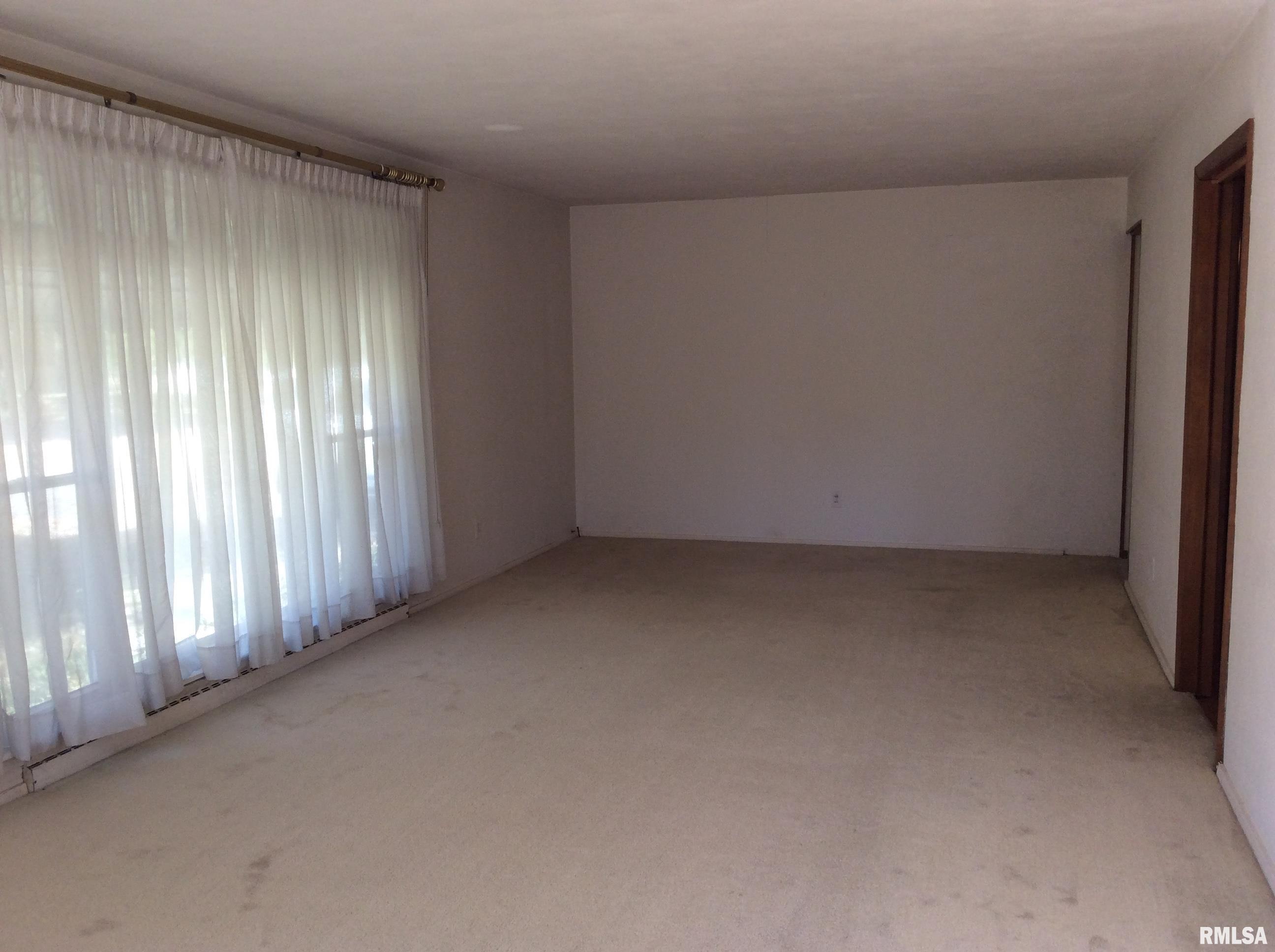 10 Homestead Drive Mount Vernon, IL 62864 - Photo 3 of 53