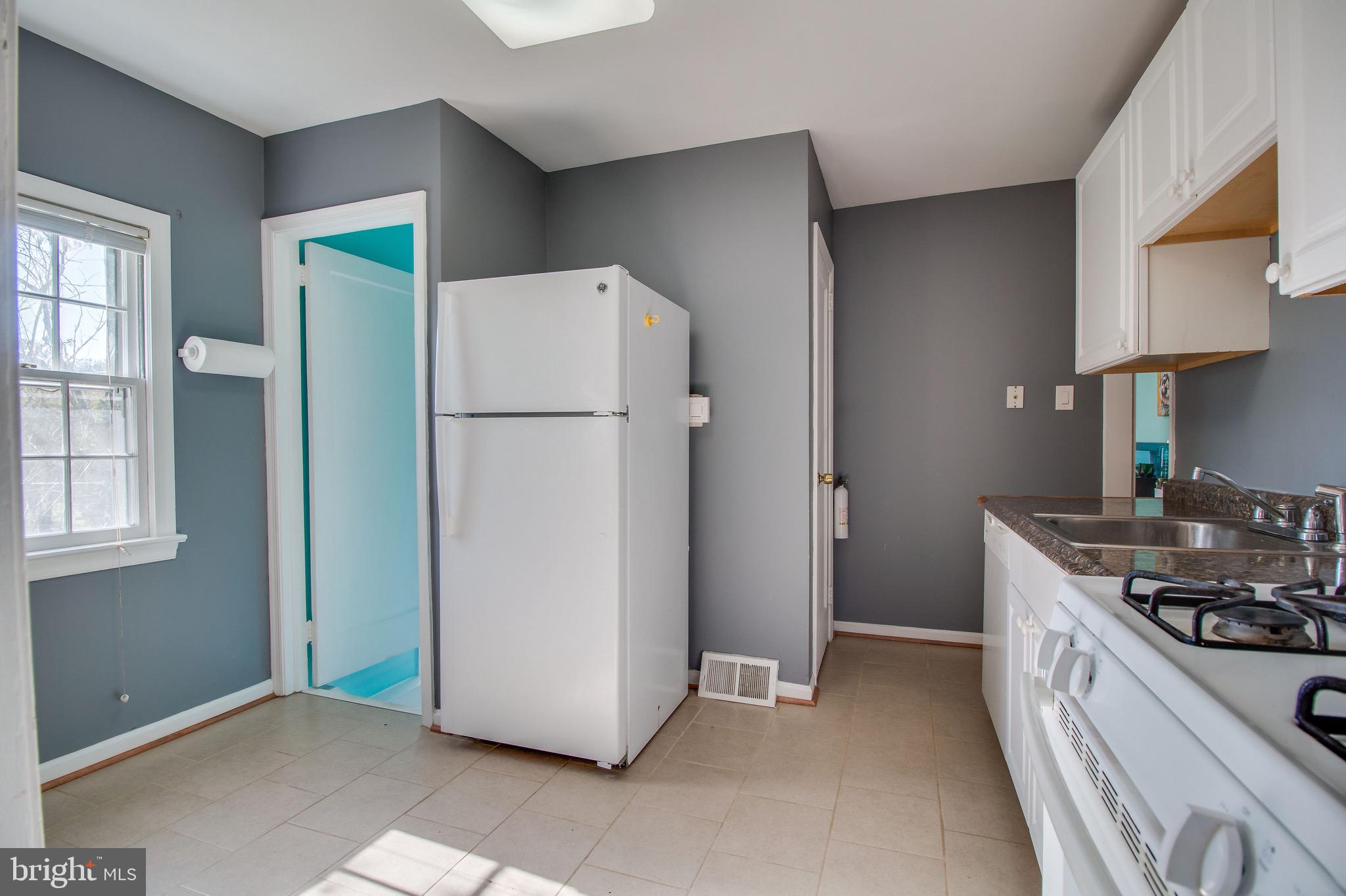 4522 Sigsbee Road Silver Spring, MD 20906 - Photo 9 of 26