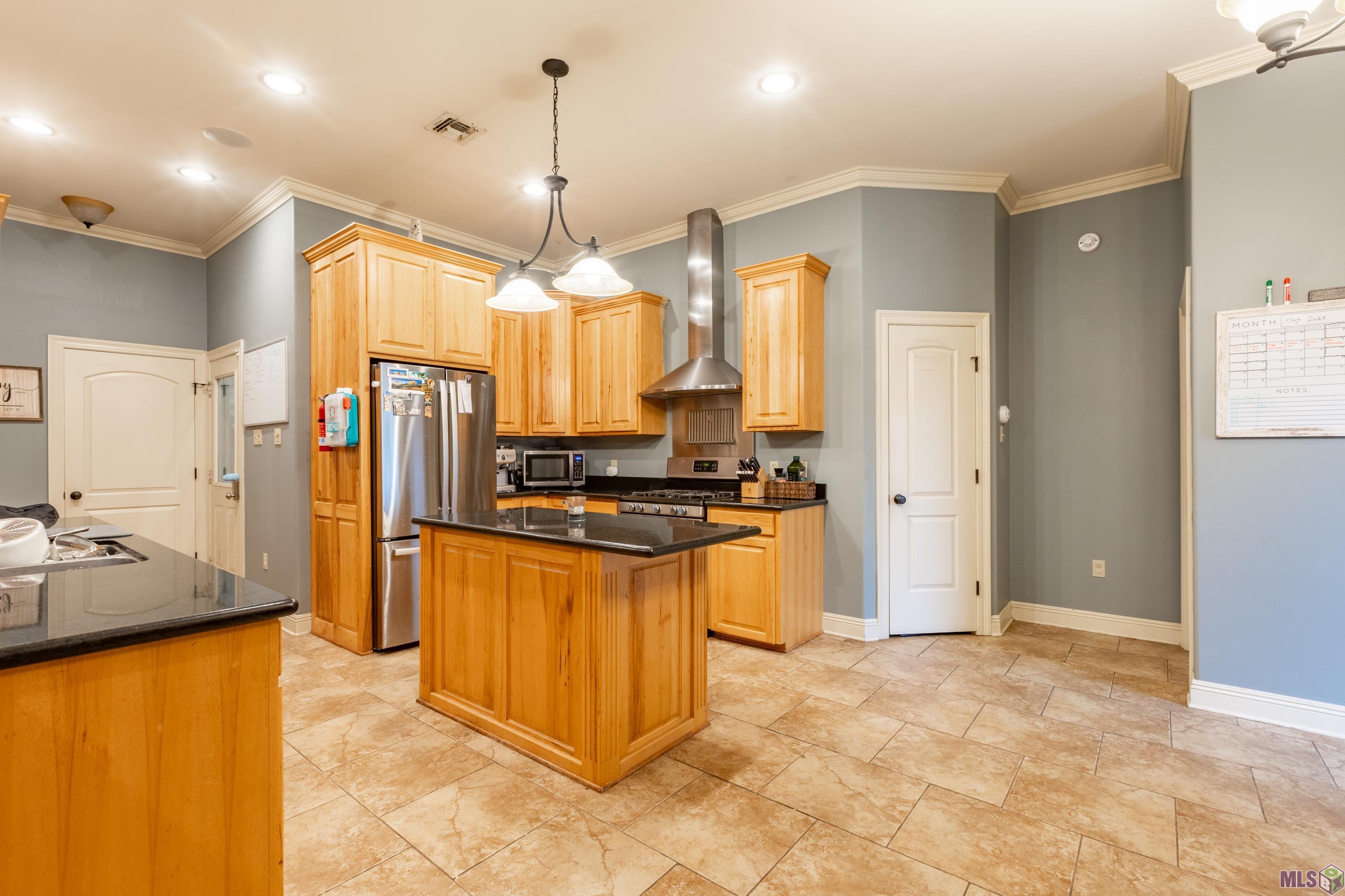 220 Viola Street Houma, LA 70360 - Photo 6 of 17