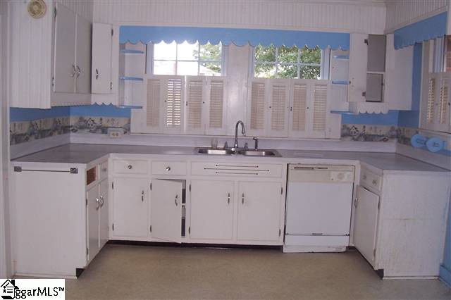 611 Looperville Road Piedmont, SC 29673 - Photo 9 of 25 Gallery Image 9