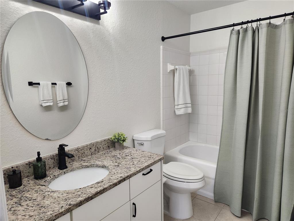 8926 Manor Loop, Unit 201B Lakewood Ranch, FL 34202 - Photo 17 of 32 Gallery Image 17