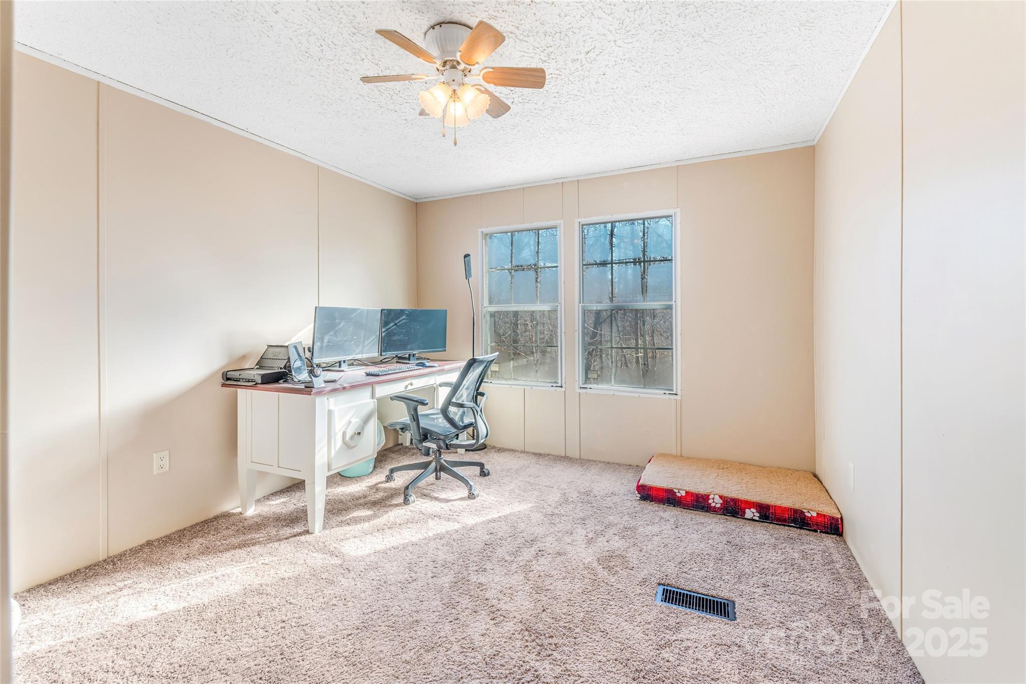 140 Crows Nest Road Hendersonville, NC 28791 - Photo 25 of 38