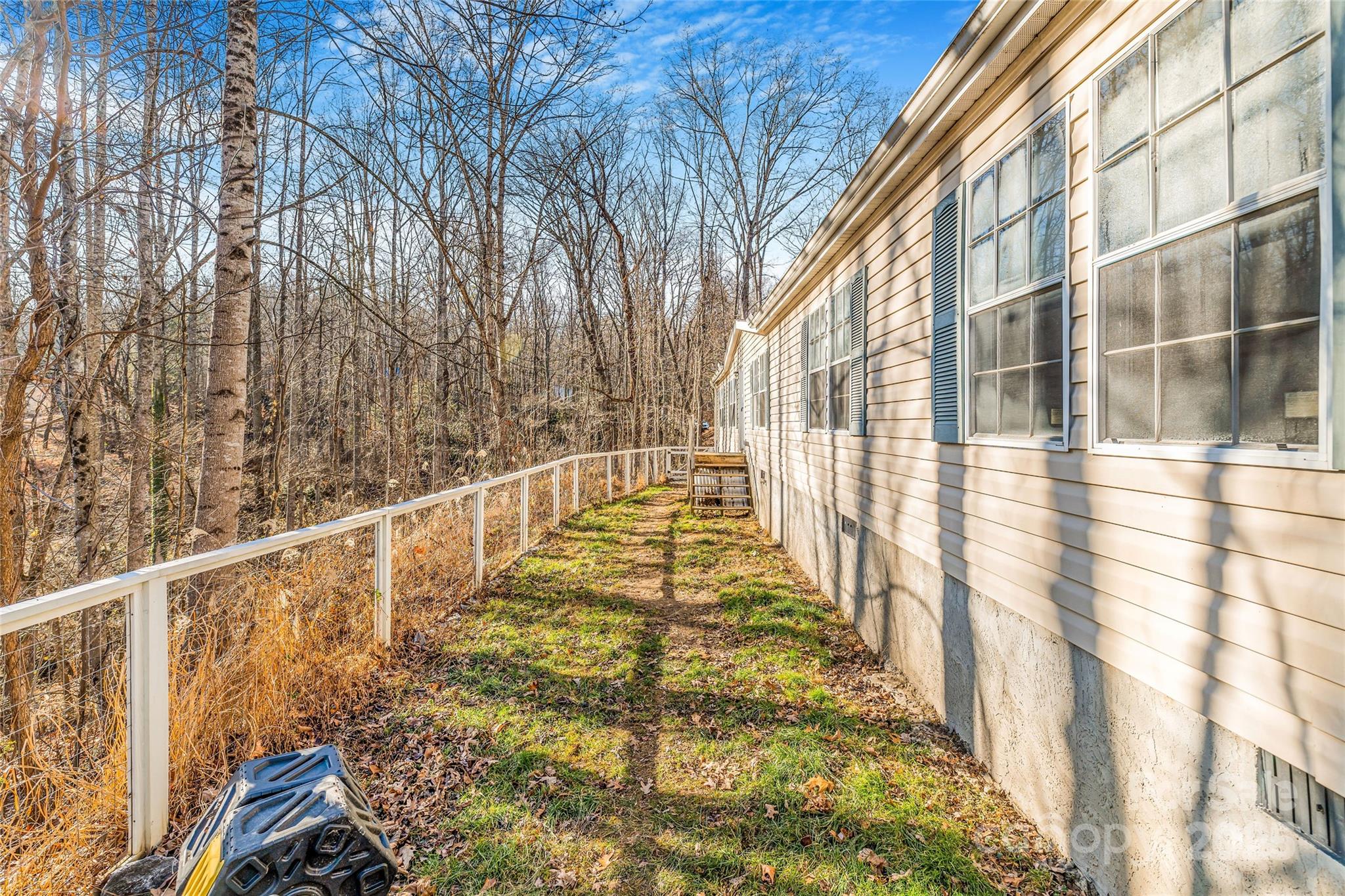 140 Crows Nest Road Hendersonville, NC 28791 - Photo 26 of 38