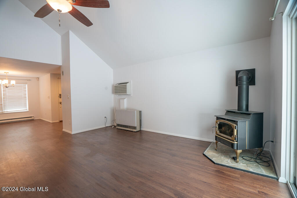 80 Thimbleberry Road Malta, NY 12020 - Photo 11 of 32 DSC06592-2