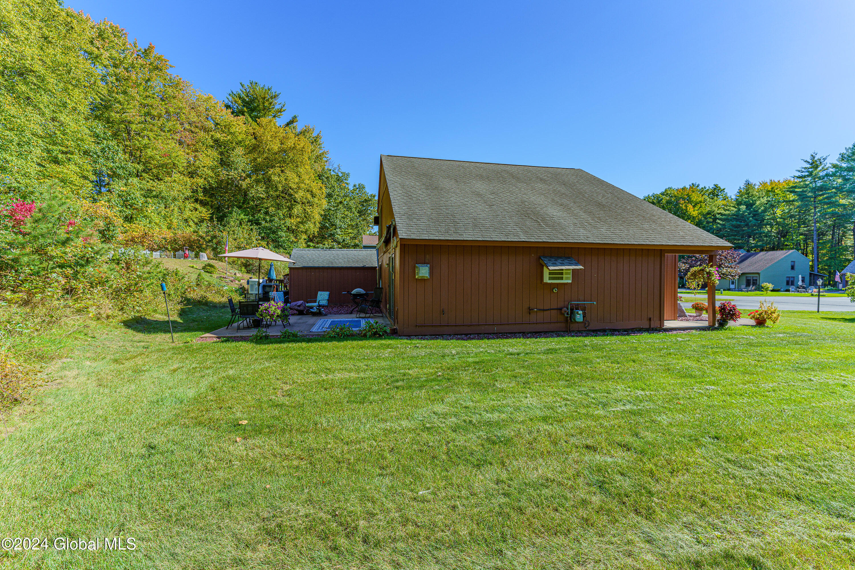 80 Thimbleberry Road Malta, NY 12020 - Photo 26 of 32 Yard 6