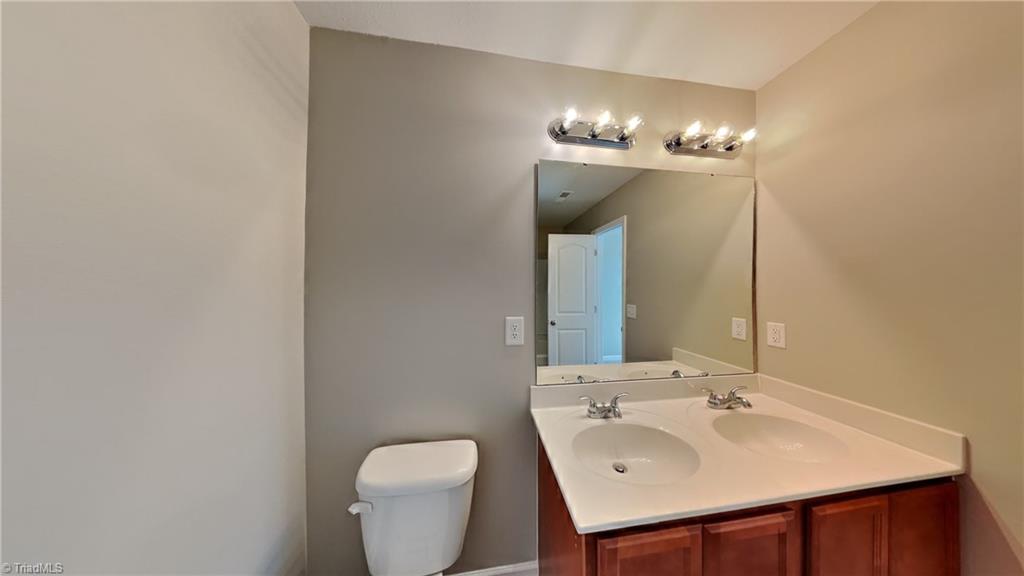 520 Tyro Road Lexington, NC 27295 - Photo 7 of 14