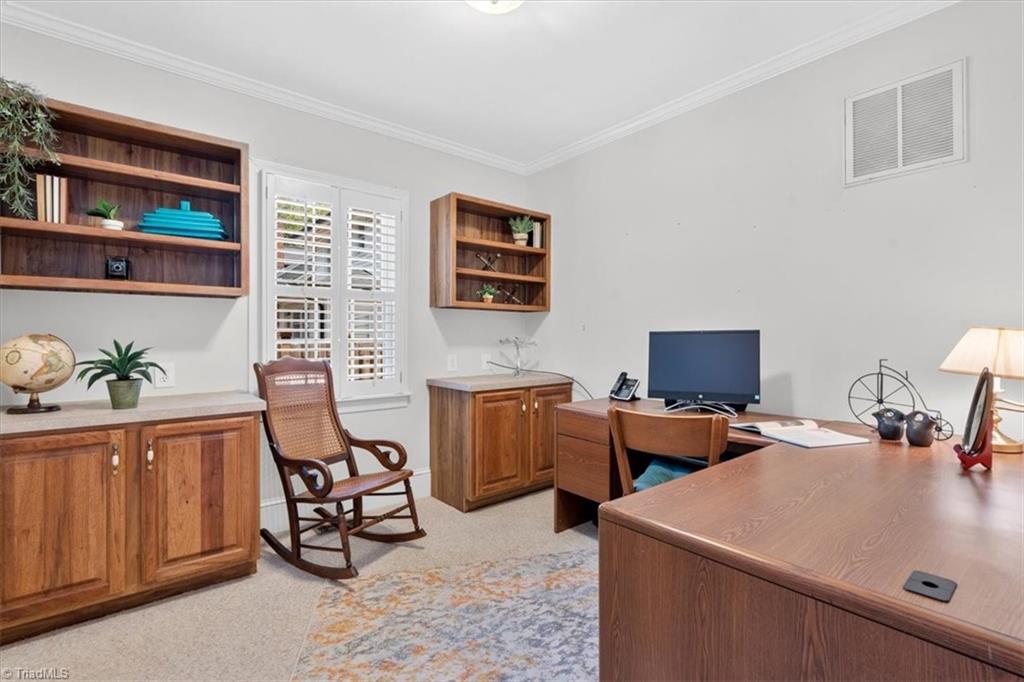 1801 Rolling Road Greensboro, NC 27403 - Photo 27 of 50 Gallery Image 27