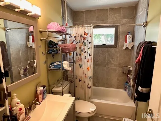 $174,900 | 1705 Monroe Street, Rochester, IN 46975