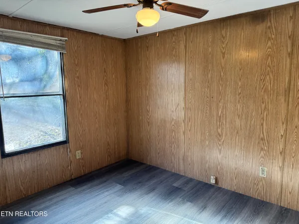 $59,900 | 459 Siler Street, Jellico, TN 37762