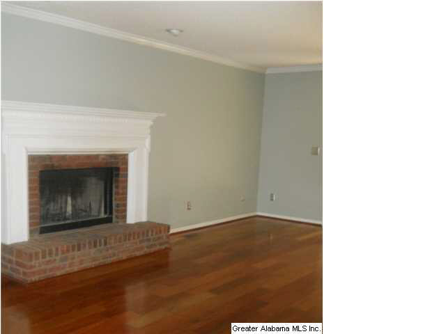 1038 Independence Court Alabaster, AL 35007 - Photo 3 of 12