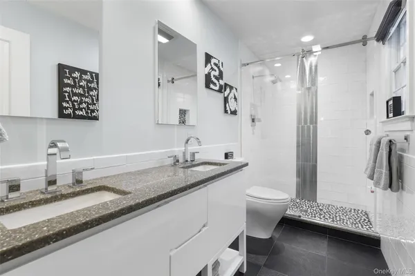 $899,000 | 21 Croton Lake Road, Unit 6, Katonah, NY 10536