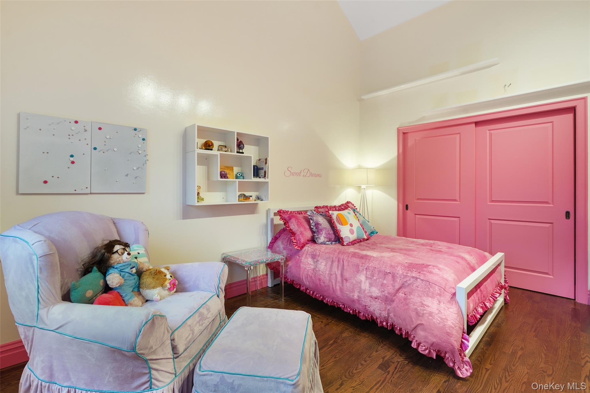 21 Croton Lake Road, Unit 6 Katonah, NY 10536 - Photo 19 of 31 Flex space with custom closets