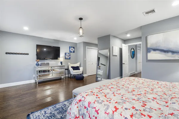 $899,000 | 21 Croton Lake Road, Unit 6, Katonah, NY 10536