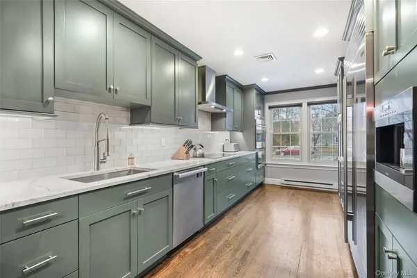 $899,000 | 21 Croton Lake Road, Unit 6, Katonah, NY 10536