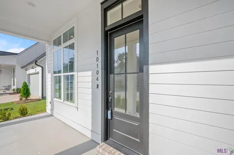 $418,000 | 10104 Clarks Ferry, Baton Rouge, LA 70817