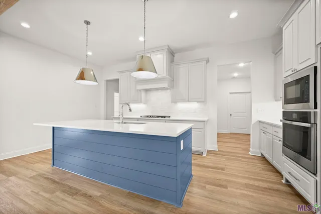 $418,000 | 10104 Clarks Ferry, Baton Rouge, LA 70817