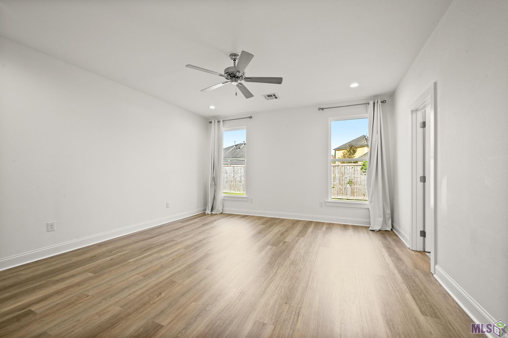 10104 Clarks Ferry Baton Rouge, LA 70817 - Photo 10 of 27