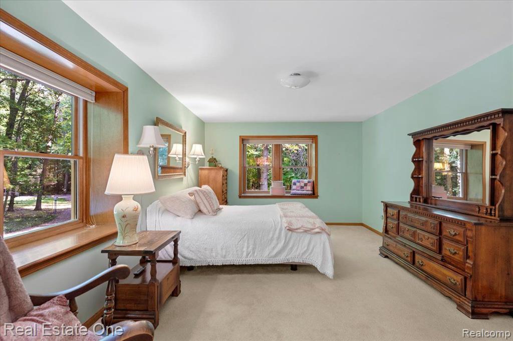 10275 Ortonville Road Clarkston, MI 48348 - Photo 26 of 43