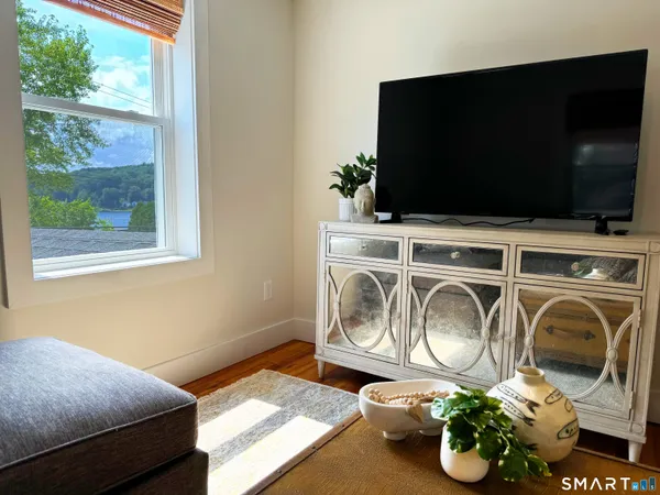 $2,500 | 188 East Lake Street, Winchester, CT 06098