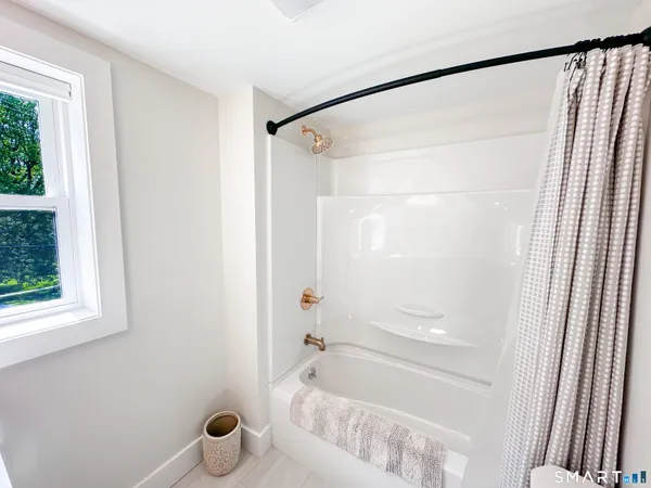 $2,500 | 188 East Lake Street, Winchester, CT 06098