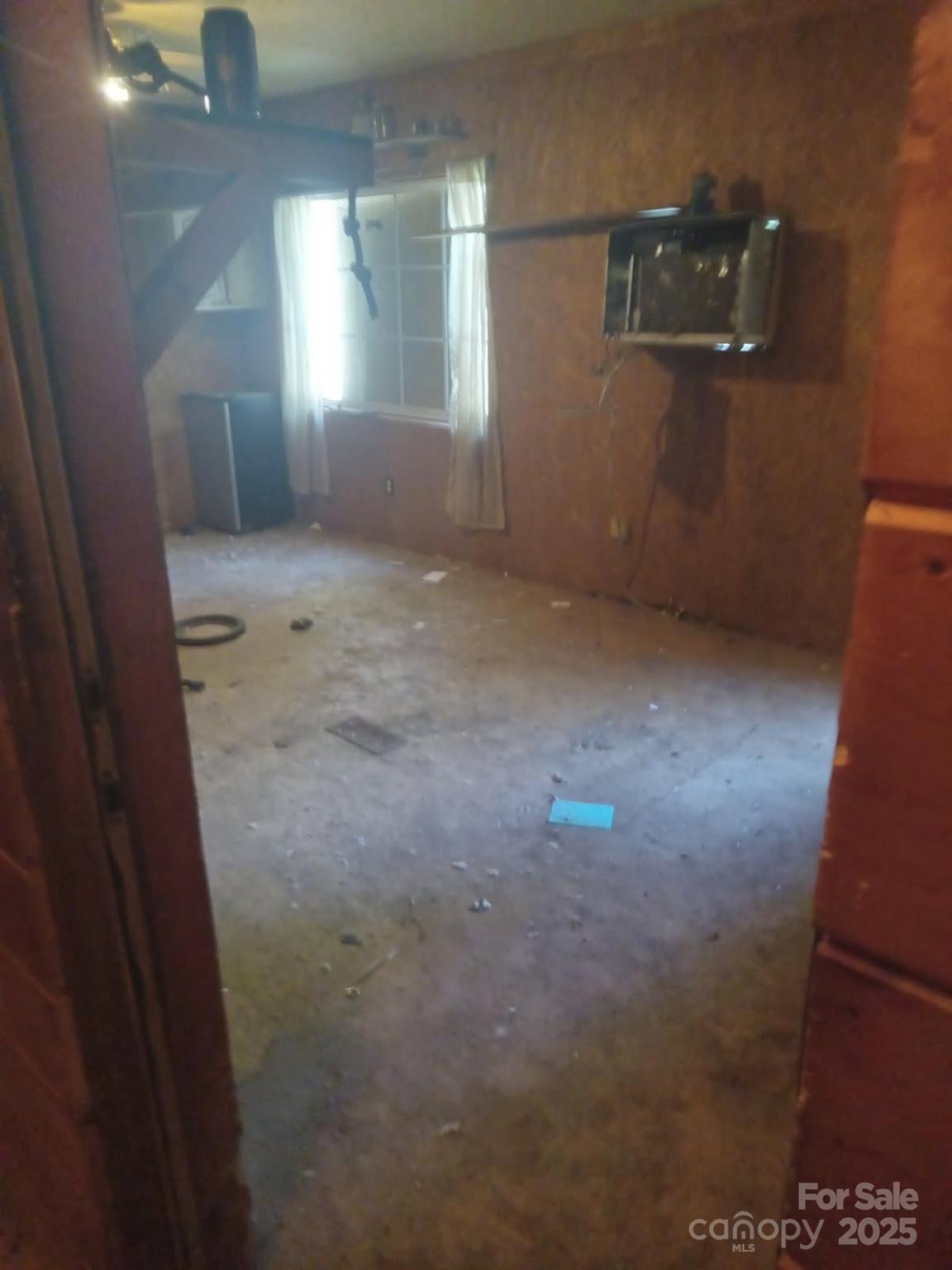 74 Lighthouse Lane Mill Spring, NC 28756 - Photo 3 of 13 a view of a bathroom