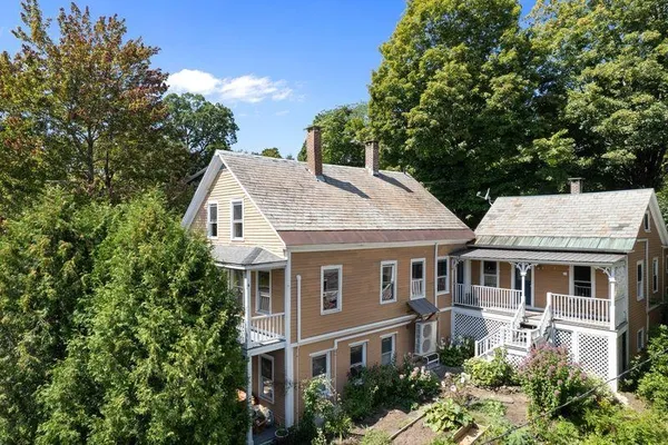 $159,000 | 219 High Street, Unit 3, Brattleboro, VT 05301