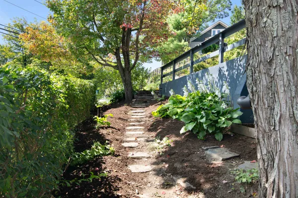 $159,000 | 219 High Street, Unit 3, Brattleboro, VT 05301